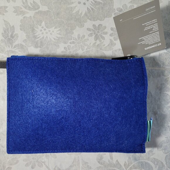 Therabody United Premier Class Amenity Toiletry Kit Unopend Set of 2 - Picture 3 of 5